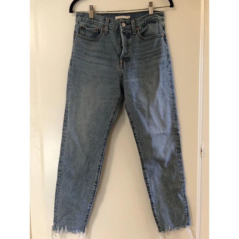 Levi’s Premium Wedgie Icon Fit Ankle Rigid Jeans in Shut Up Wash Size 27 - Picture 7 of 14